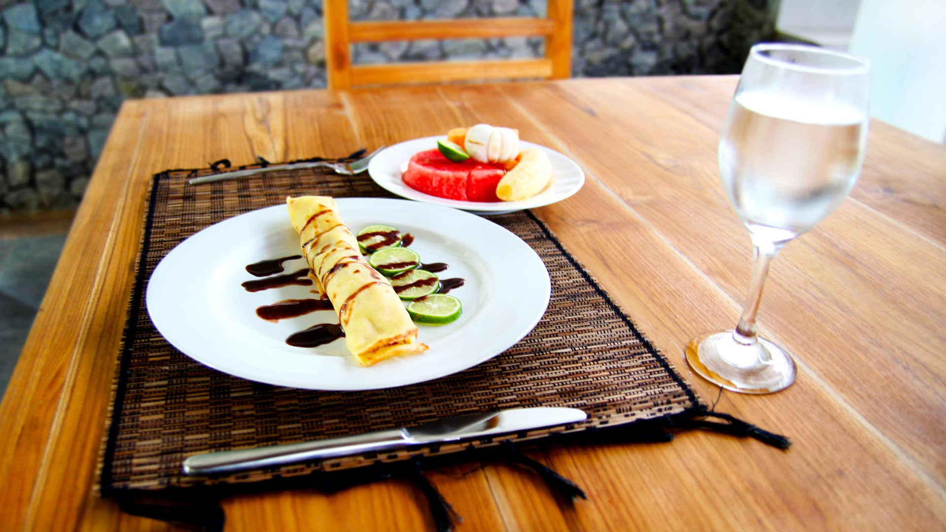 Bali Marina Villas –  the restaurant, delicious Balinese food